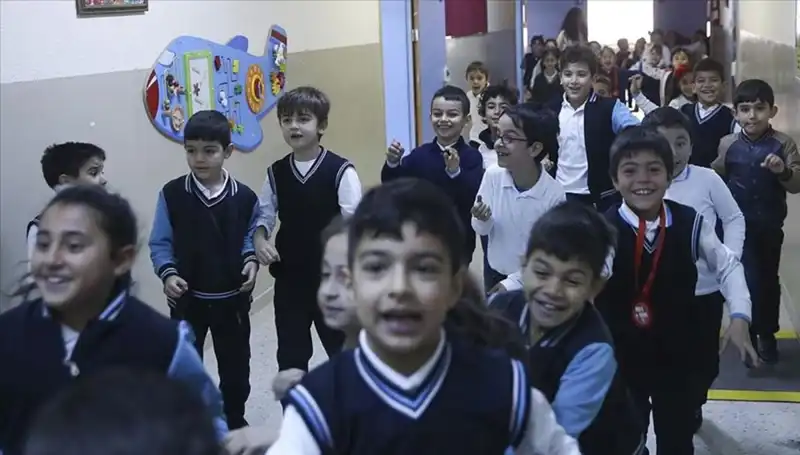 2025'te Okullar Ne Zaman Açılacak? Tüm Tarihler Burada!