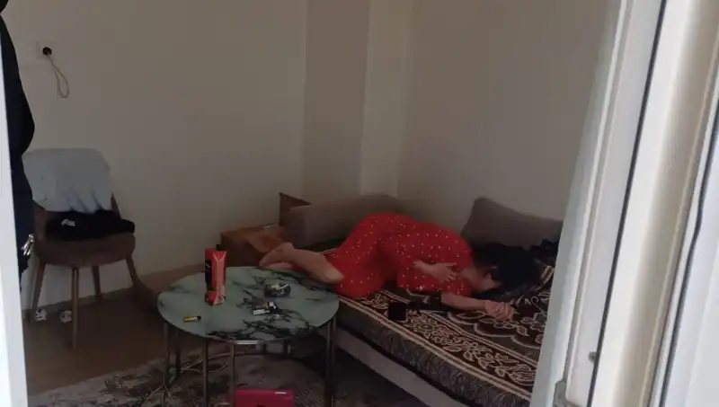 Birlikte Yaşadığı Kadına Uyguladığı Şiddetle Gözaltına Alındı