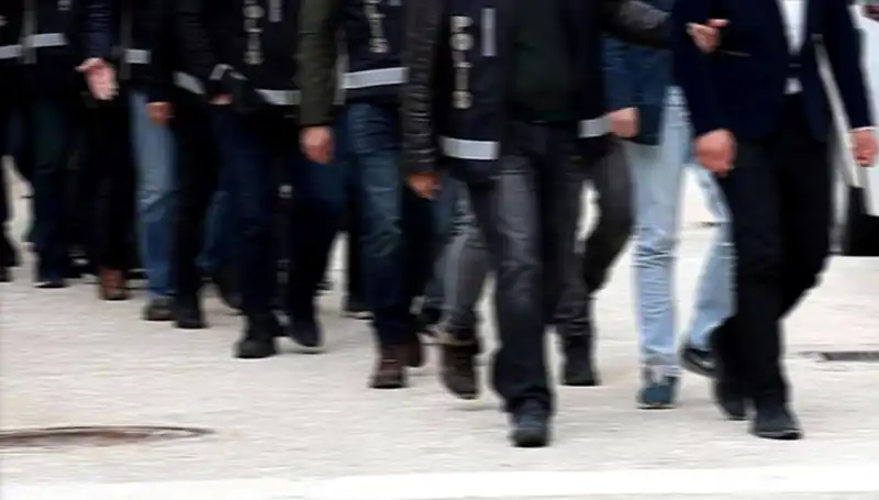 Kadın Profilindeki Dolandırıcılar: "Balkız" Tuzağı ile Gasp Olayı