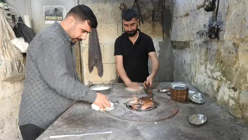 İşi Öğretecek Çırak Bulamıyorlar: Meslek Düşüşte, Son Temsilciler Ne Yapıyor?