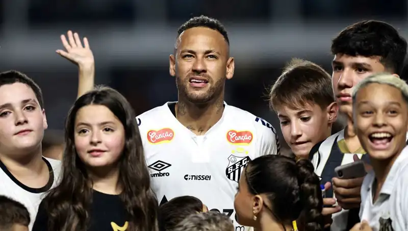 Fenerbahçe, Neymar için Kesin Kararını Verdi: Yıldız Futbolcunun Geleceği Ne Olacak?