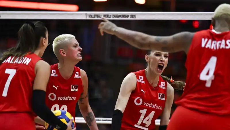 Türkiye-Japonya Voleybol Maçında Büyük Mücadele Başlıyor!