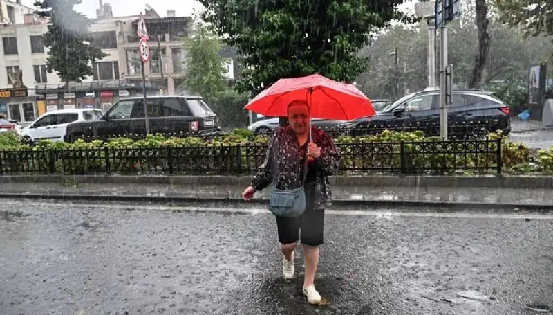 Son Dakika! 7 Şehir için Sarı Kodlu Yağış Uyarısı Geldi