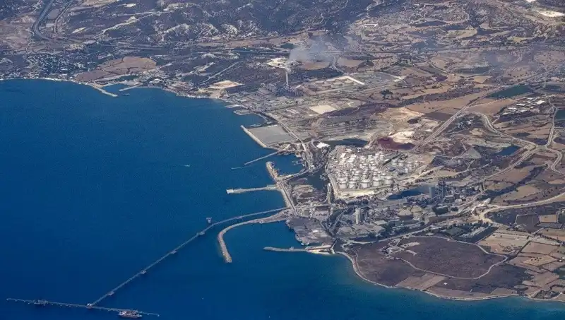 ABD'nin Silah Taşıyan Gemisi, İsrail Yolculuğuna Limasol'dan Başlıyor