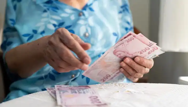 Dolandırıcılar Emeklilerin Tasarruflarına Nasıl Göz Dikiyor?