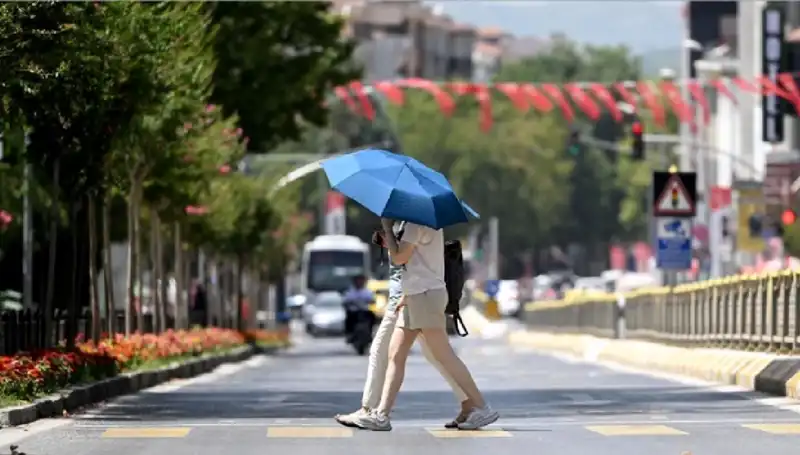 Bu Hafta Sonu Hava Sıcaklıkları Aniden Düşecek! Hazırlıkları Şimdiden Yapın