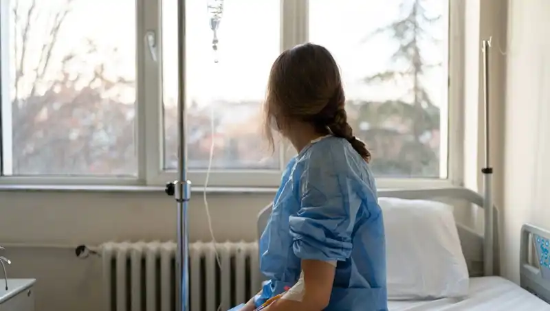 27 Yaşındaki Kadının Kanserle Sınavı: Doktorlardan Şaşırtan Gelişmeler