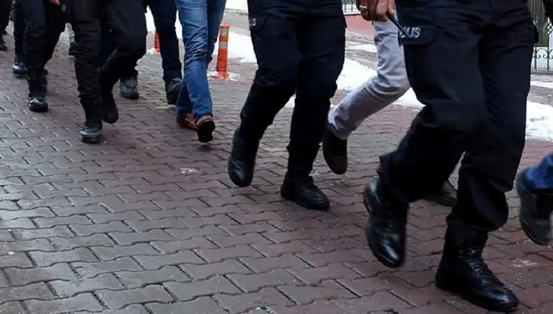 Muğla'da Uyuşturucu Operasyonu: 24 Şahıs Gözaltında!