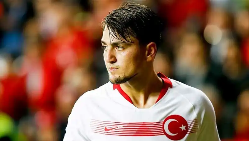 Beşiktaş, Milli Futbolcunun Transferi İçin İlk Adımları Attı