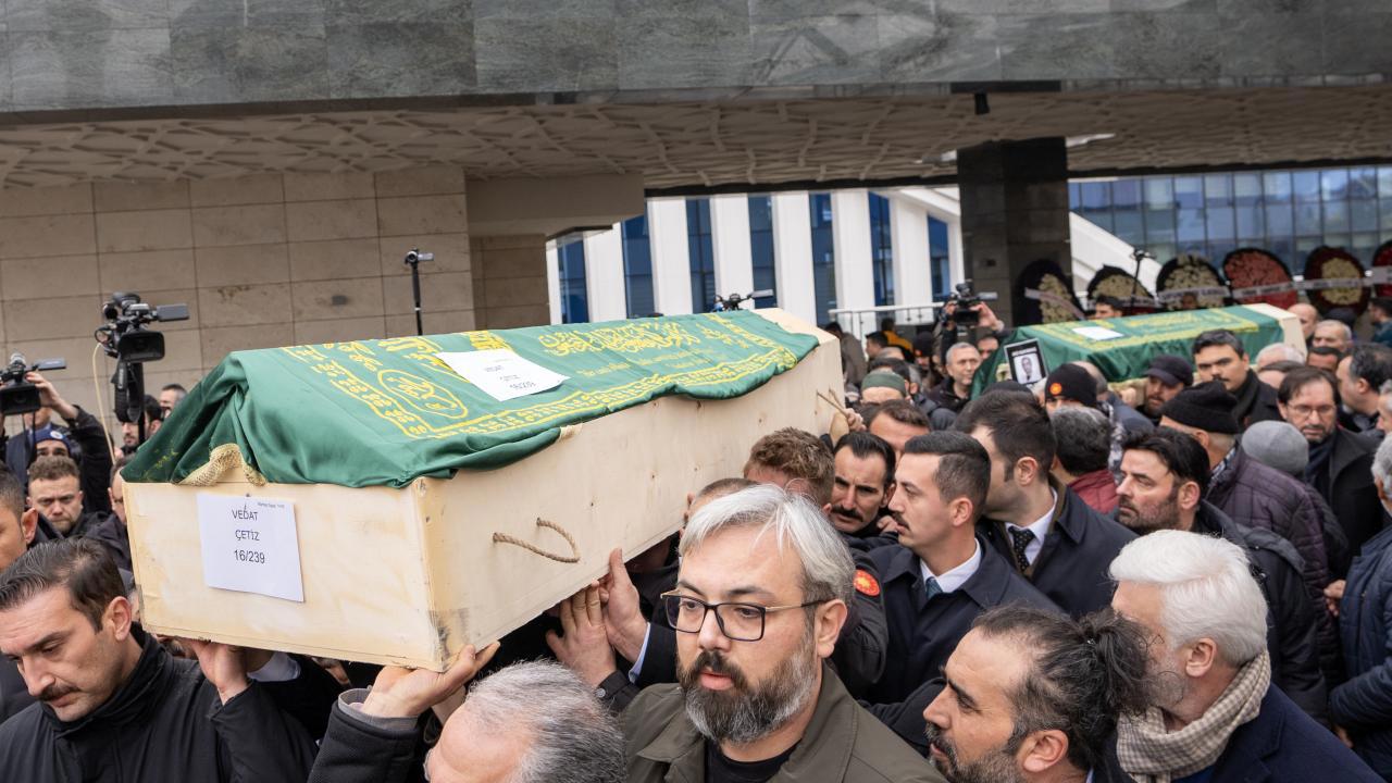 Bolu'daki Faciada Hayatını Kaybedenler Uğurlanıyor