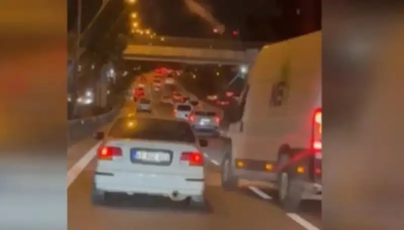 Tuzla'da Makas Terörü: Kaçan Sürücü Yakalandı ve Tutuklandı!