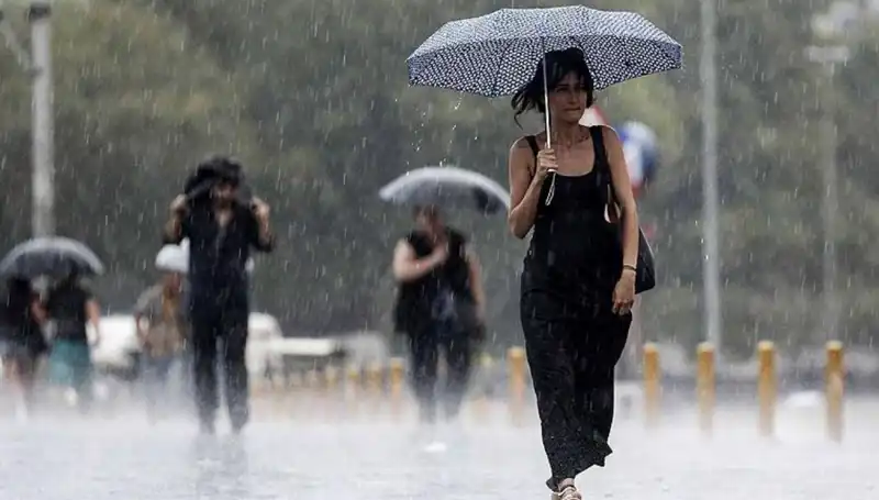 İstanbul ve Ankara’yı Vuran Sağanak Yağış: 25 İlde Yağış Bekleniyor!